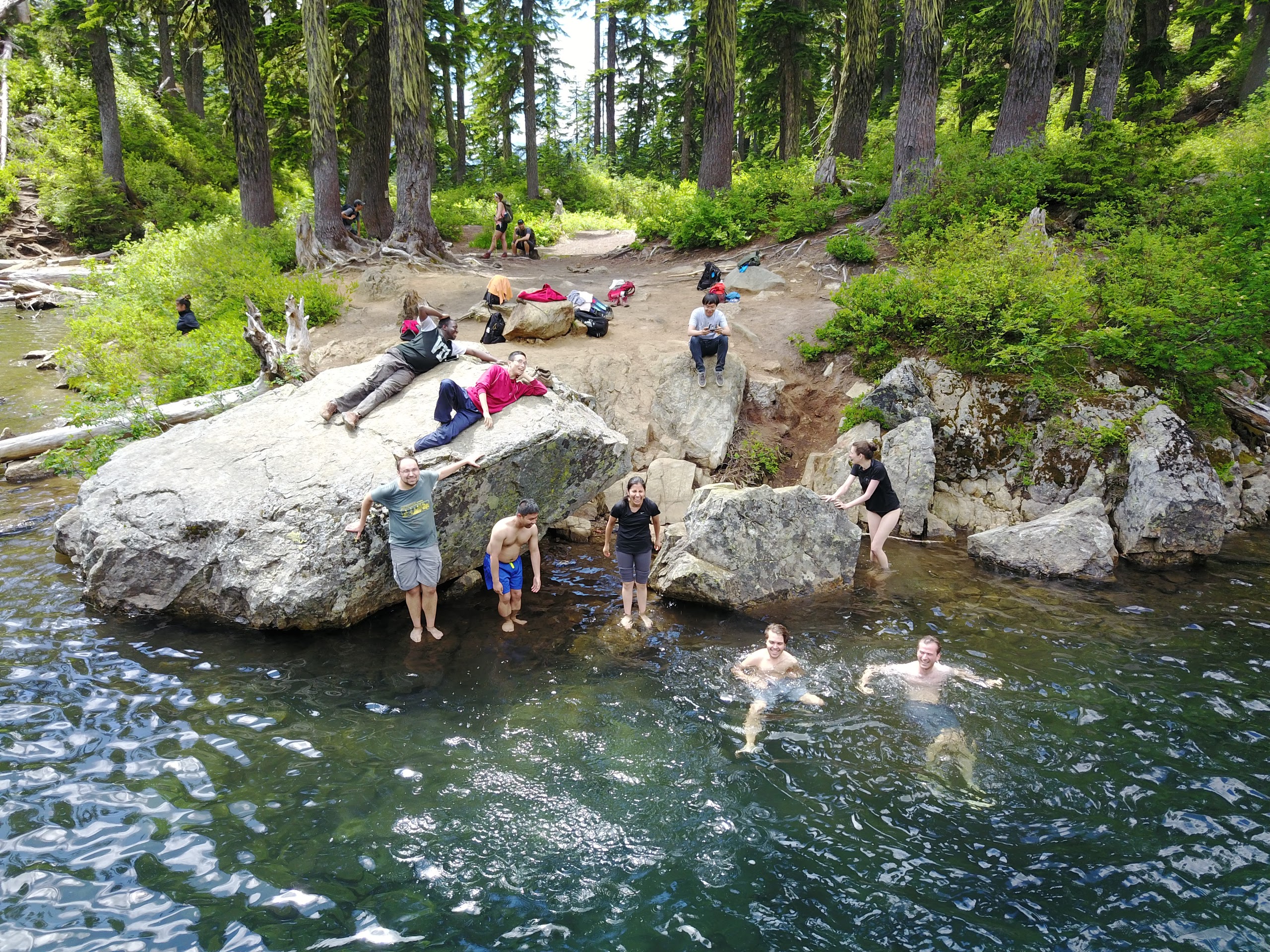 Hiking the Alpine Lakes of the Central Cascades