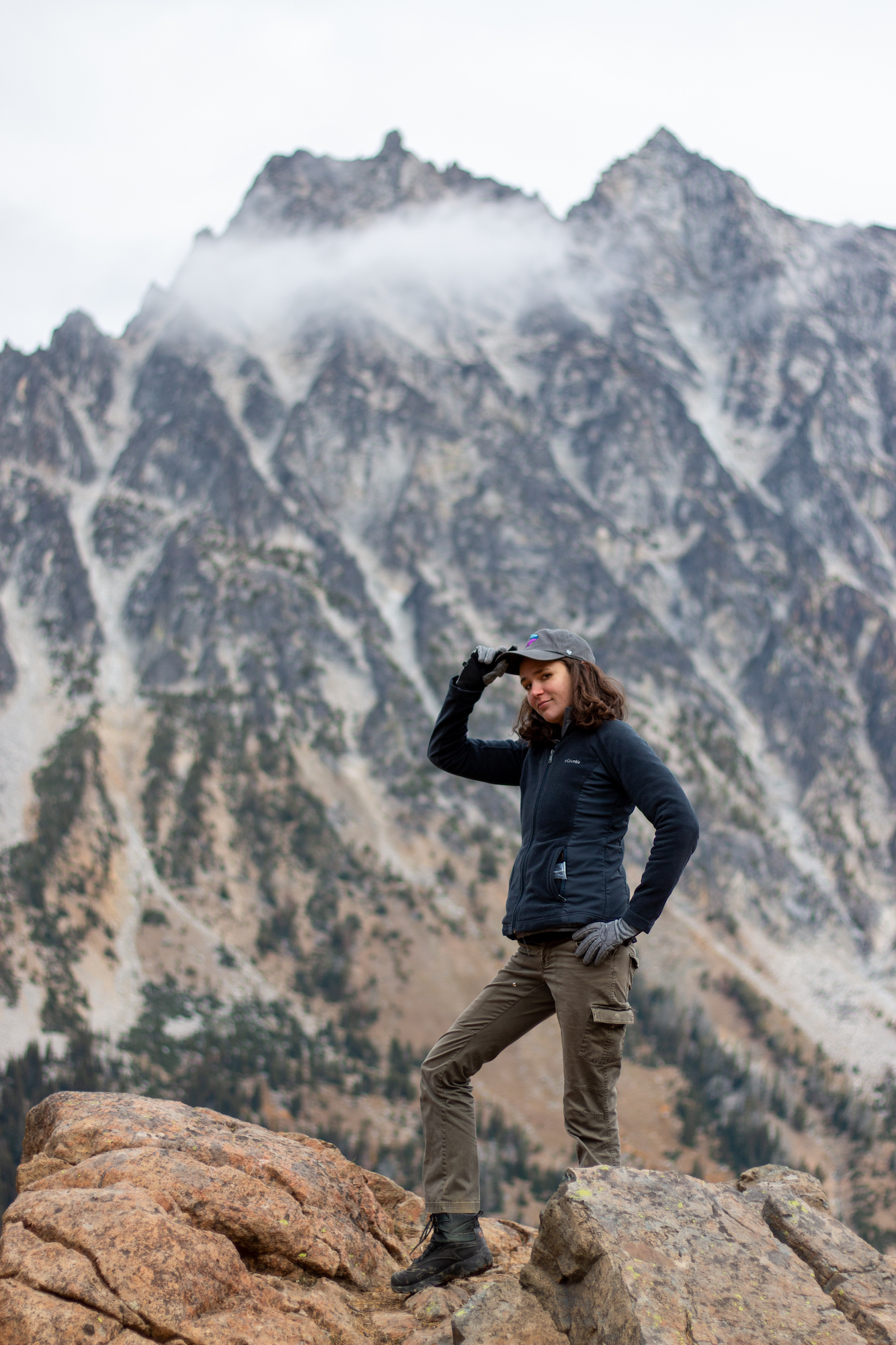 Lab hike to Lake Ingalls